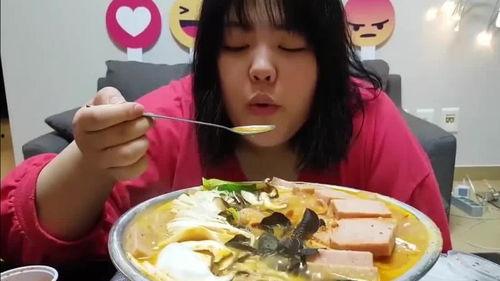 瓜哥瓜姐今日吃瓜,揭秘娱乐圈最新热点事件